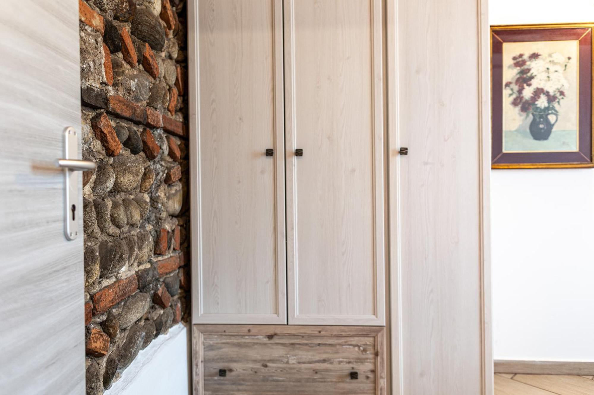Agriturismo Why Farm Marano Ticino Екстер'єр фото
